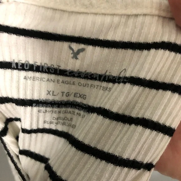 American Eagle tanktop - Picture 3 of 4